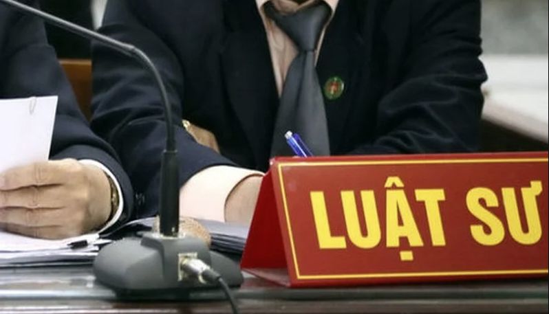 Lợi ích của việc thuê luật sư khi tham gia tranh tụng