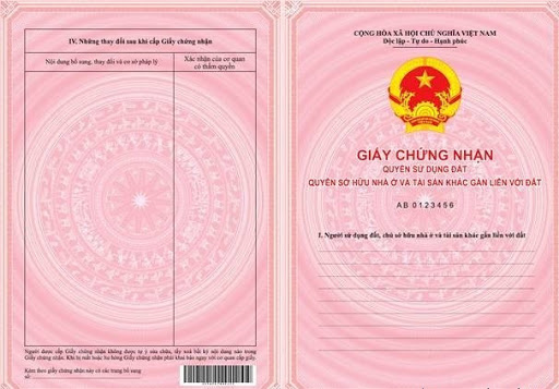 Đất có giấy chứng nhận quyền sử dụng đất nhưng tài sản trên đất chưa được chứng nhận thì có tặng cho được không?