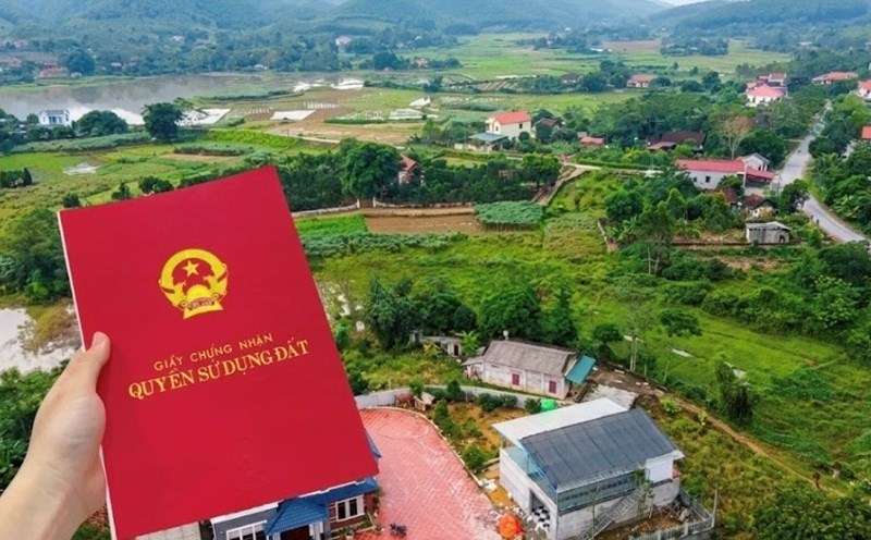 ĐẤT TRỒNG CÂY LÂU NĂM ĐÃ XÂY NHÀ NHIỀU NĂM CÓ ĐƯỢC CẤP SỔ ĐỎ ĐẤT Ở KHÔNG?